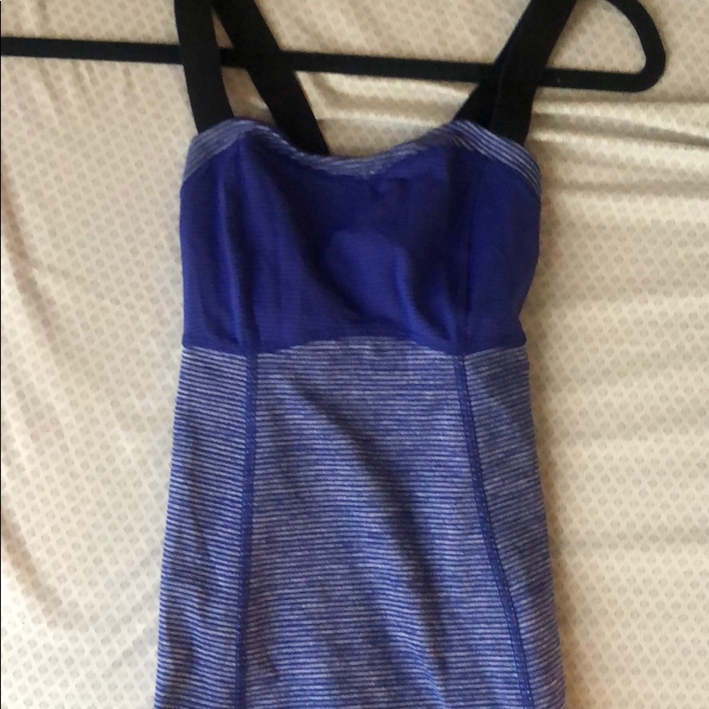 Lululemon blue workout tank top